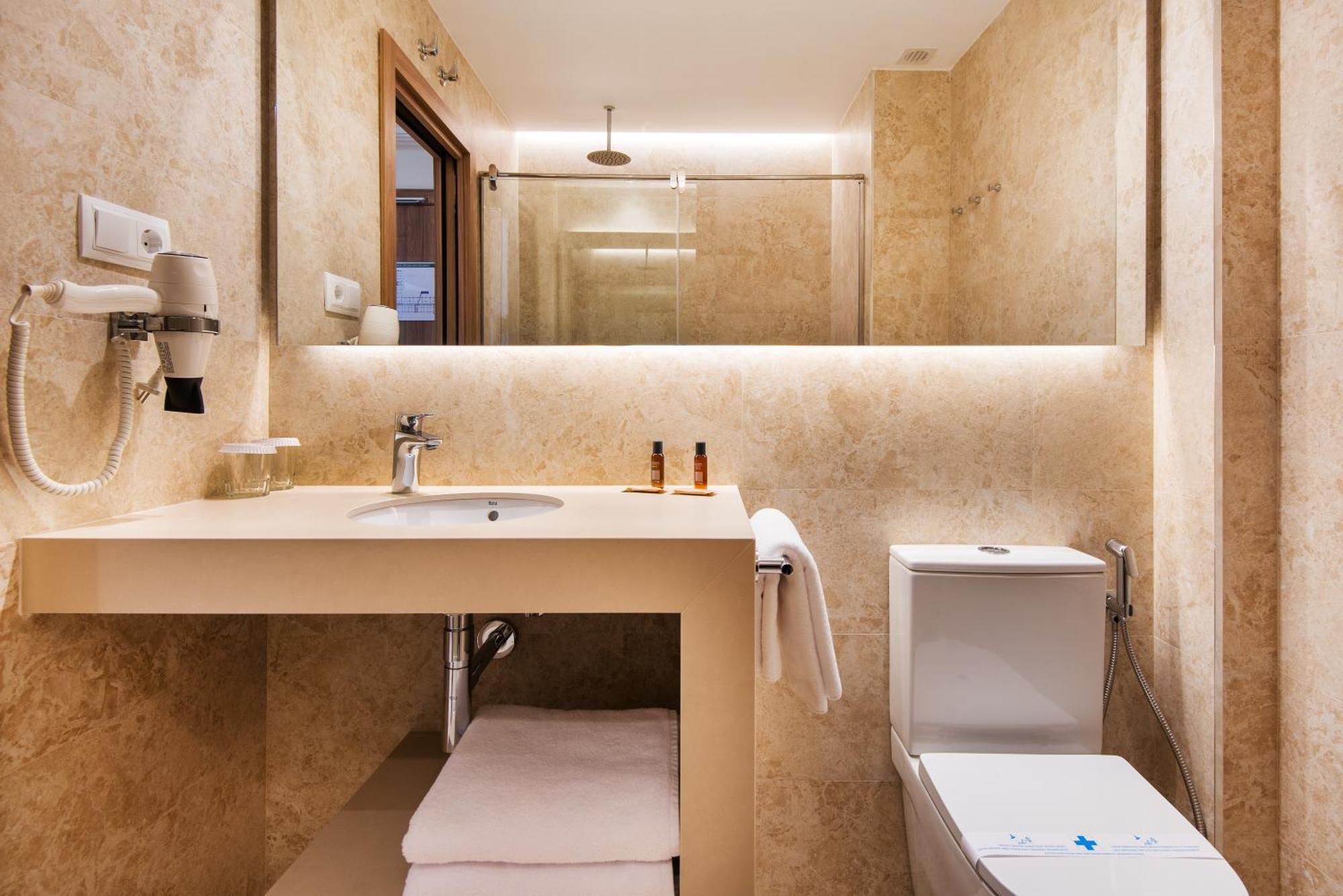 Double or Twin Room with Terrace,1592044087:JPEG