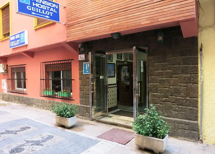 B&B: Hostal Guillot